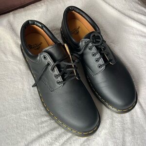 Dr. Martens “8053 Napa Leather Casual Shoes”